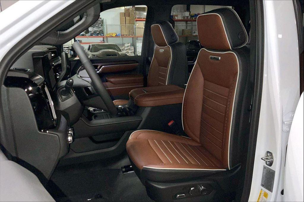new 2025 GMC Sierra 2500 car, priced at $91,524