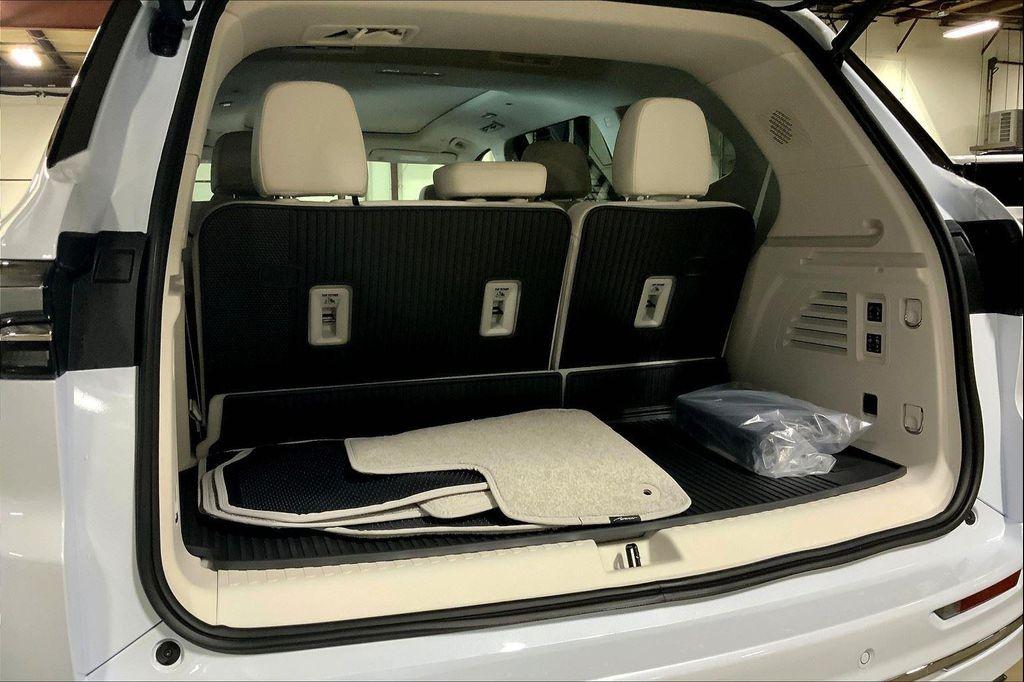 new 2026 Buick Enclave car, priced at $67,685