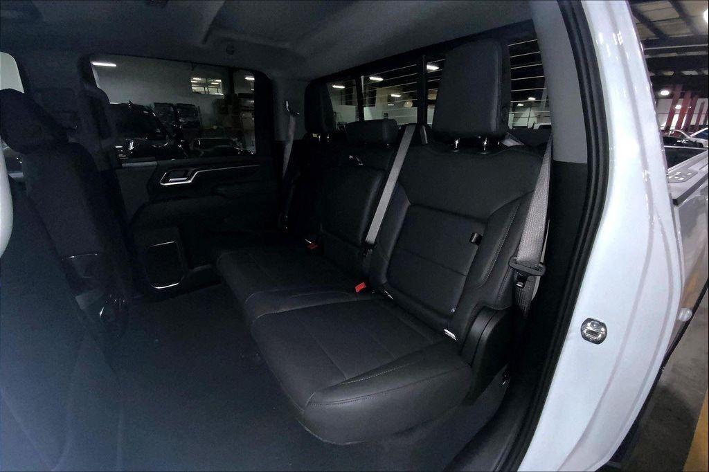 new 2025 GMC Sierra 2500 car, priced at $68,914