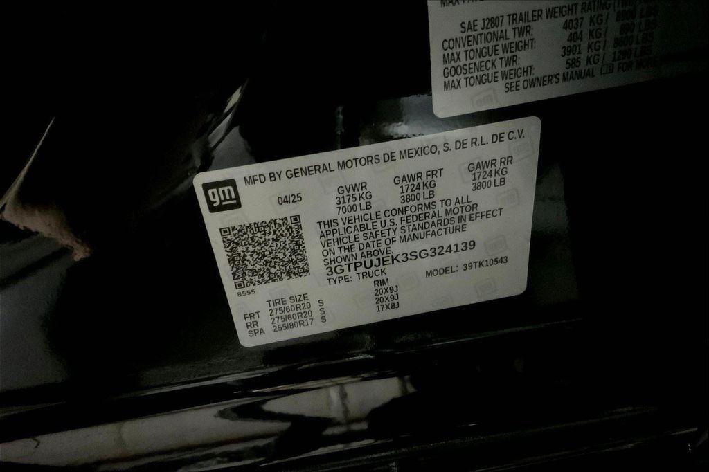 new 2025 GMC Sierra 1500 car, priced at $43,889