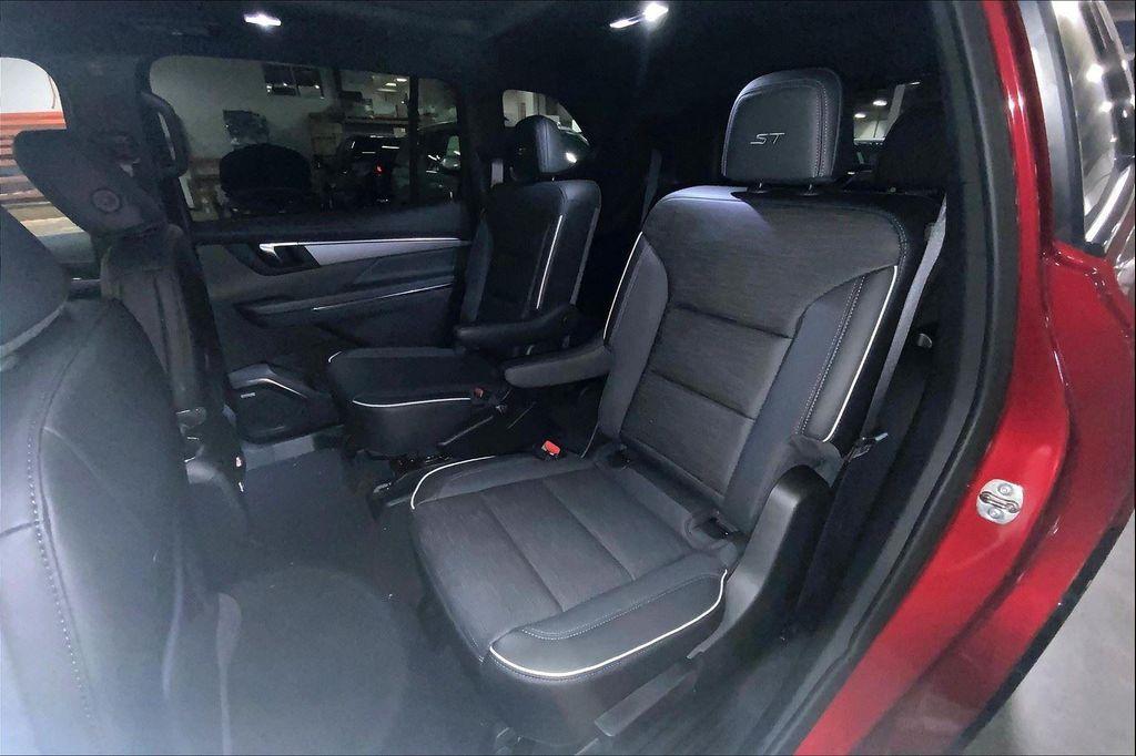 new 2026 Buick Enclave car, priced at $58,530