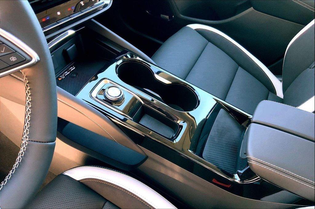 new 2025 Buick Envision car, priced at $39,235