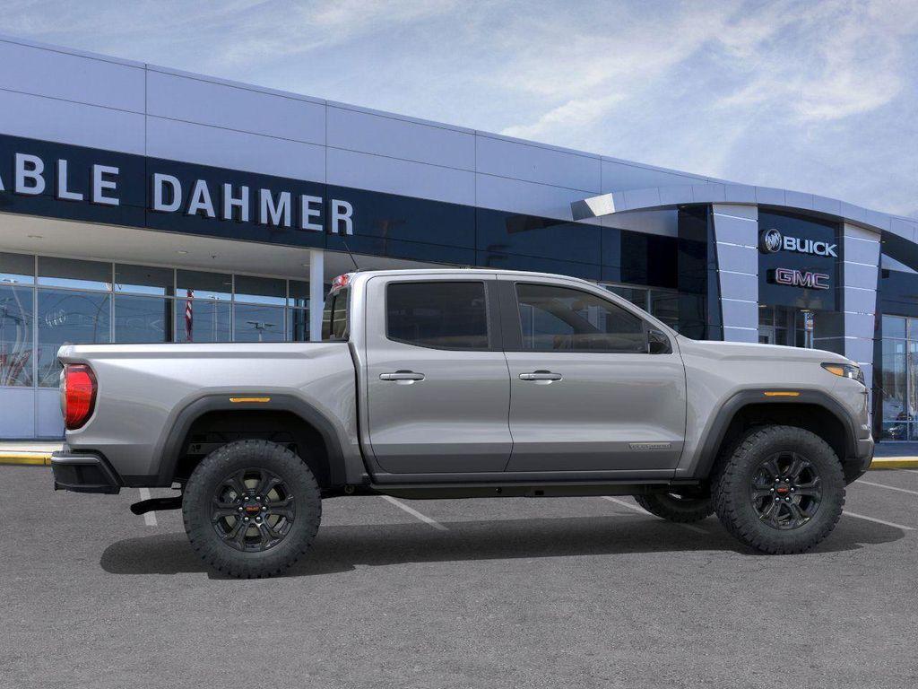 new 2025 GMC Canyon car, priced at $40,100