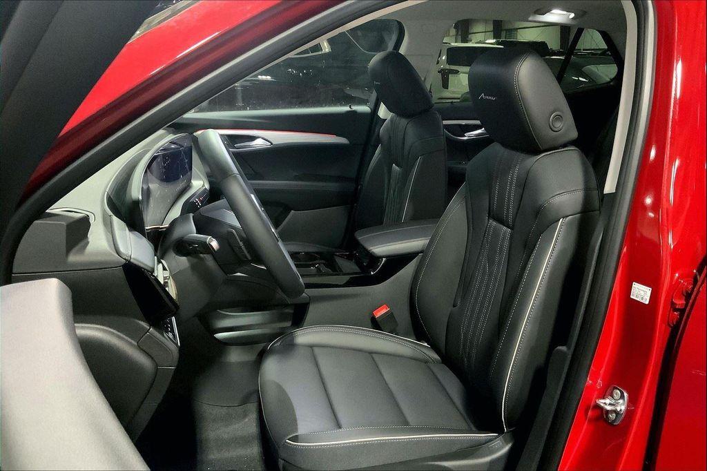 new 2025 Buick Envision car, priced at $40,595