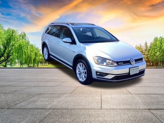 used 2017 Volkswagen Golf Alltrack car, priced at $12,194