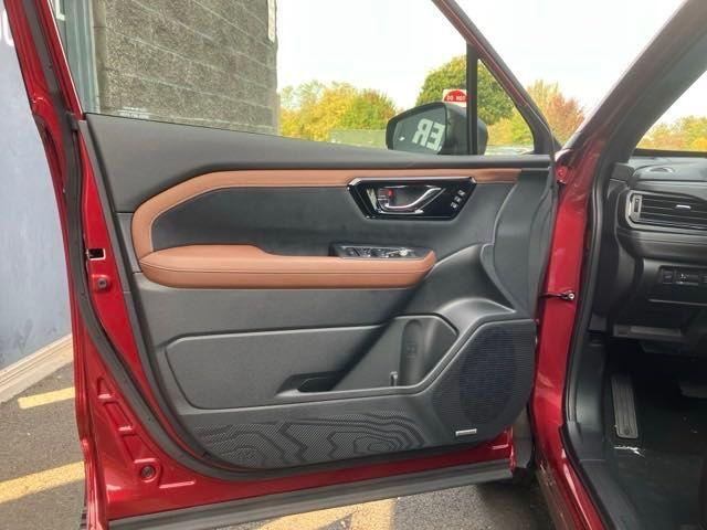 new 2025 Subaru Forester car, priced at $39,387