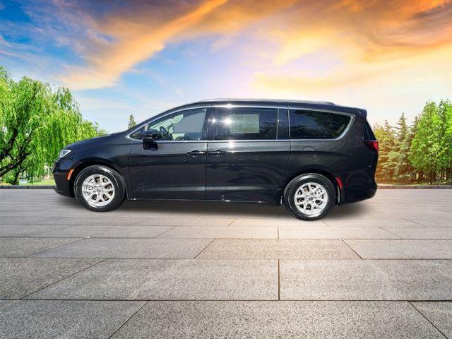 used 2022 Chrysler Pacifica car, priced at $21,658