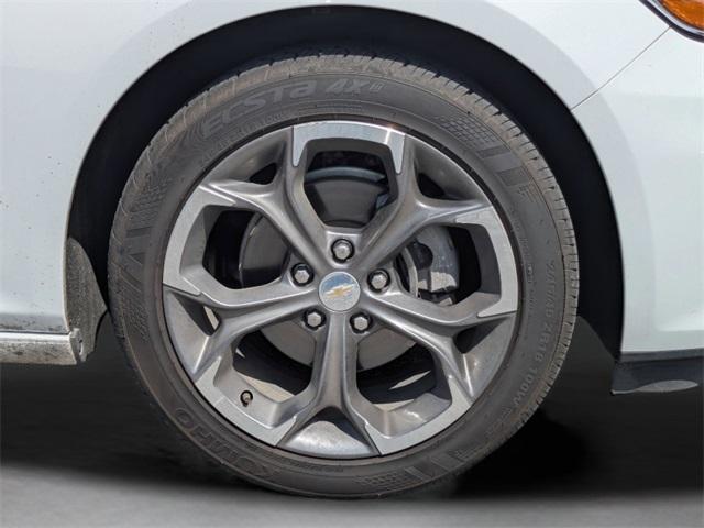 used 2024 Chevrolet Malibu car, priced at $19,995