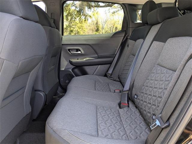 new 2025 Nissan Kicks car, priced at $27,875