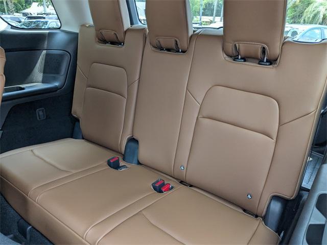 new 2025 Nissan Pathfinder car, priced at $52,035