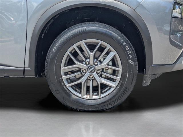 used 2023 Nissan Rogue car, priced at $22,995