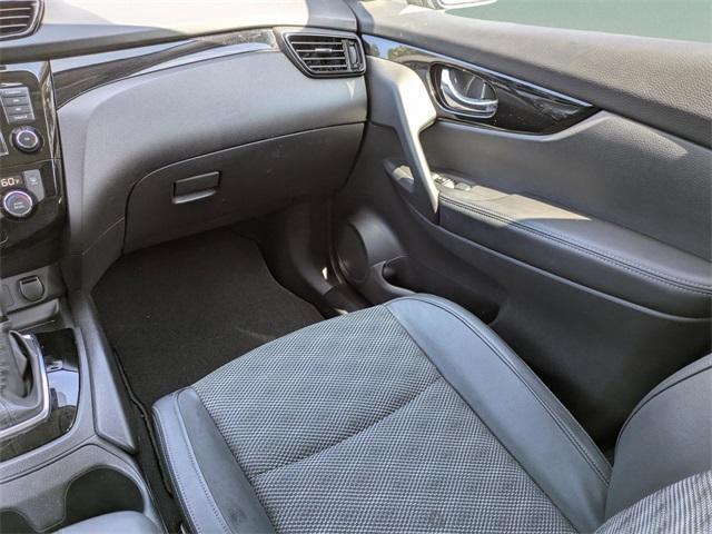 used 2022 Nissan Rogue Sport car, priced at $23,995