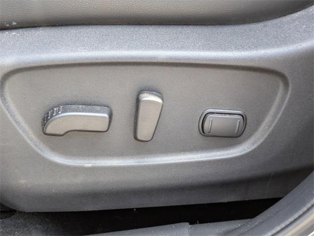 used 2022 Nissan Rogue Sport car, priced at $23,995