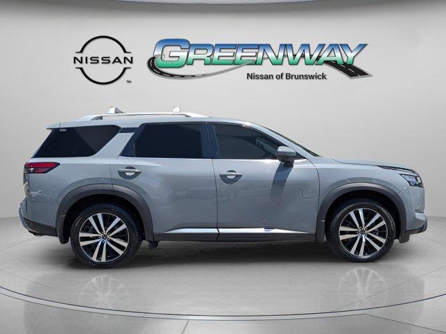 used 2024 Nissan Pathfinder car, priced at $39,995