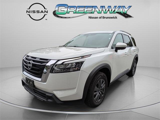 used 2024 Nissan Pathfinder car, priced at $31,995