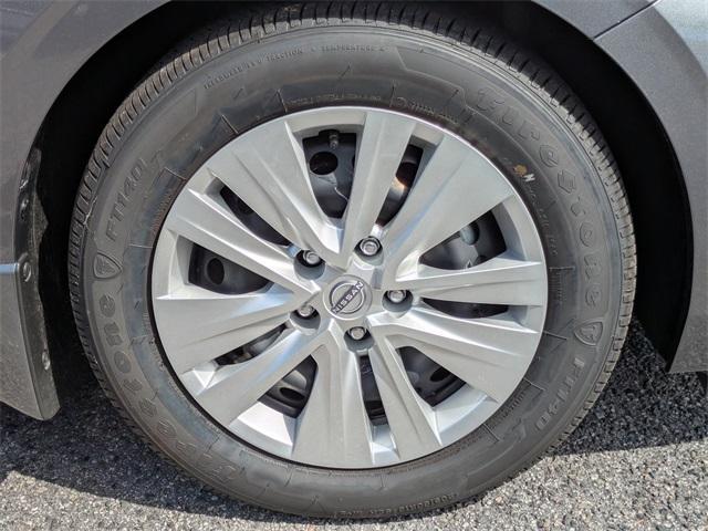 new 2025 Nissan Sentra car, priced at $22,335