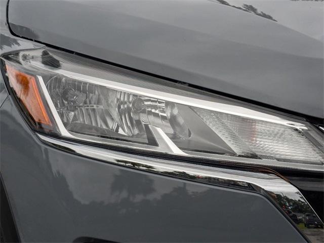 new 2024 Nissan Kicks car, priced at $28,270