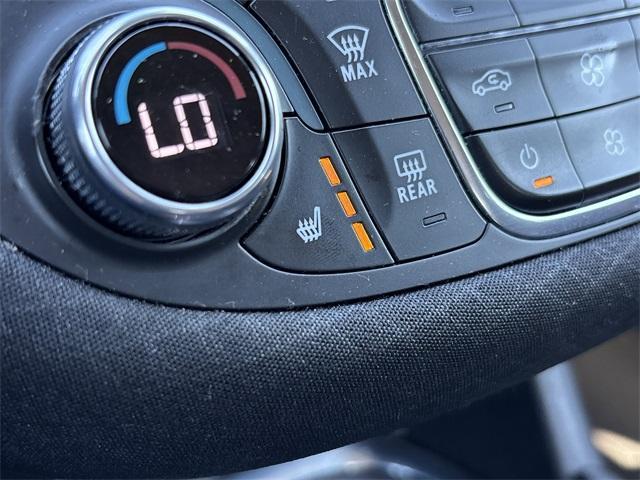 used 2024 Chevrolet Malibu car, priced at $19,425