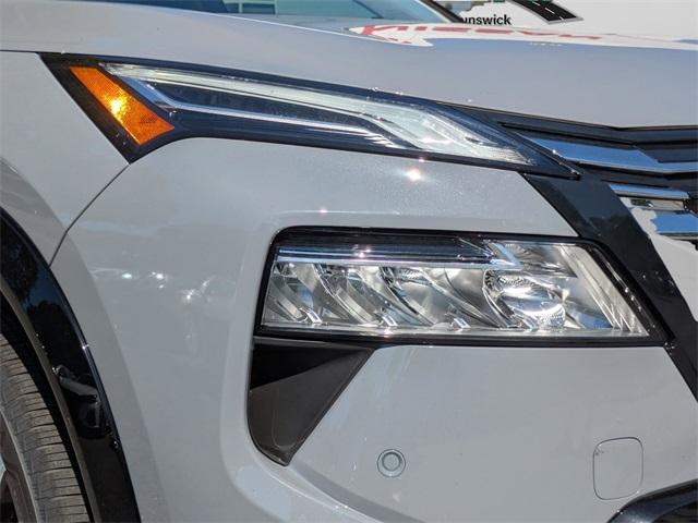 new 2025 Nissan Rogue car, priced at $44,030