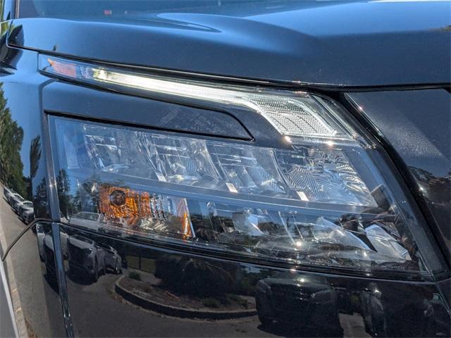 new 2025 Nissan Pathfinder car, priced at $45,675