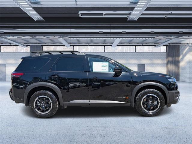 new 2025 Nissan Pathfinder car, priced at $45,675