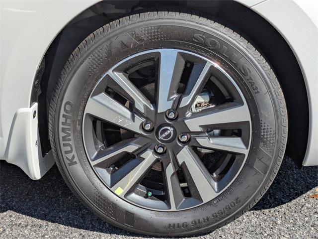 new 2025 Nissan Versa car, priced at $22,050