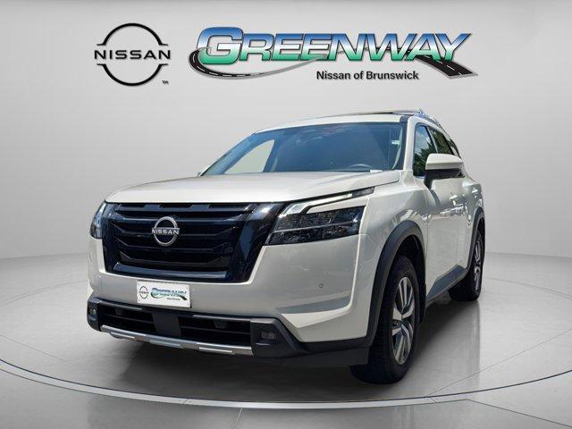 used 2023 Nissan Pathfinder car, priced at $34,895