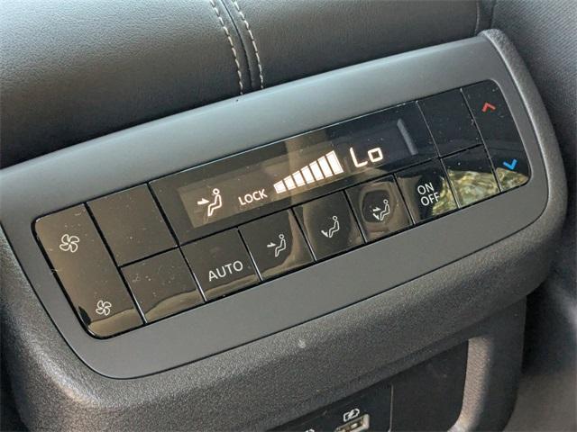 new 2025 Nissan Pathfinder car, priced at $43,870