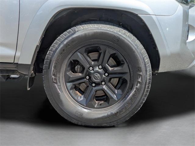 used 2015 Toyota 4Runner car, priced at $17,995