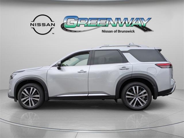 used 2025 Nissan Pathfinder car, priced at $47,989