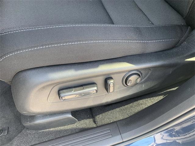 used 2025 Honda CR-V car, priced at $31,595