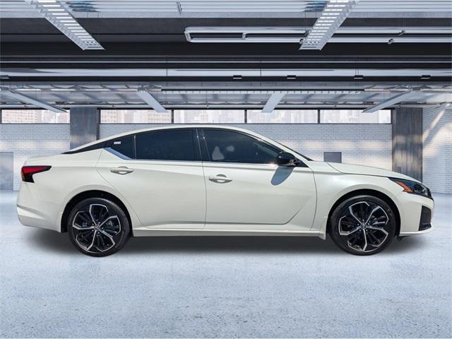 used 2023 Nissan Altima car, priced at $24,785