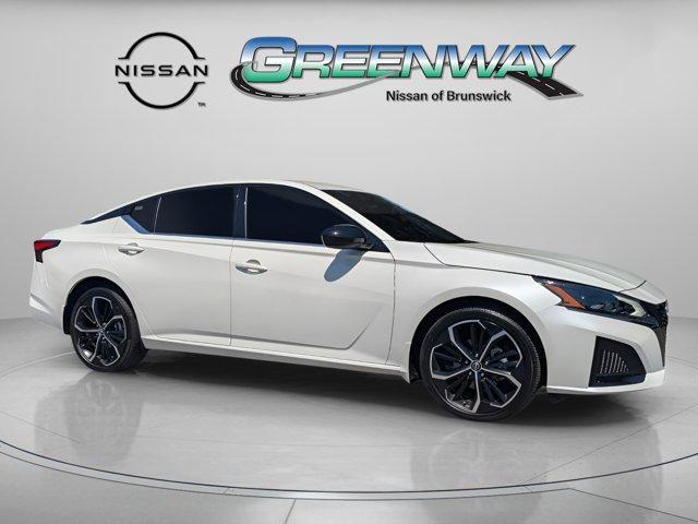 used 2023 Nissan Altima car, priced at $24,785