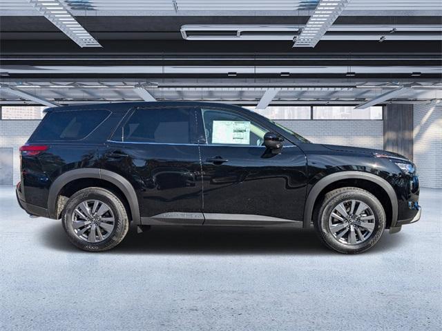 new 2025 Nissan Pathfinder car, priced at $36,960