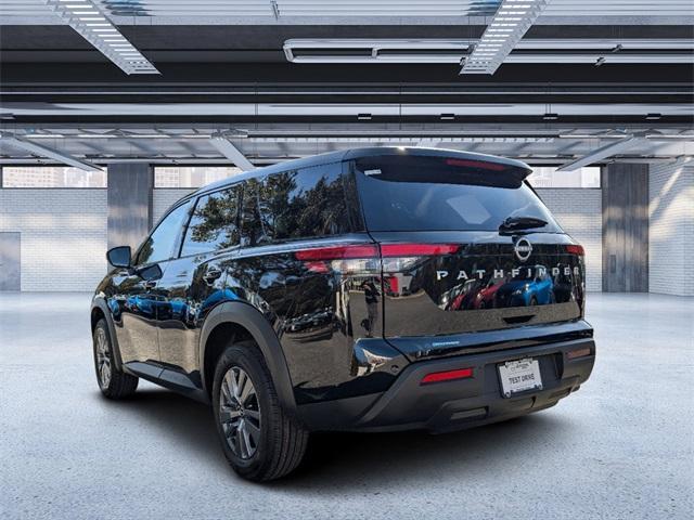 new 2025 Nissan Pathfinder car, priced at $36,960