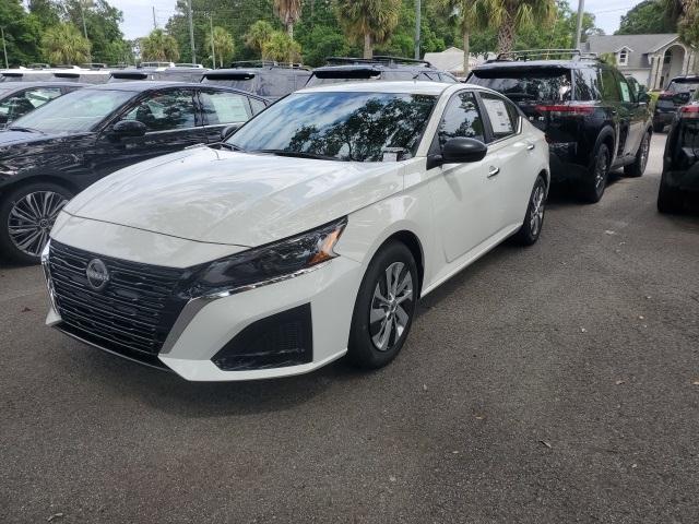 new 2025 Nissan Altima car, priced at $28,505