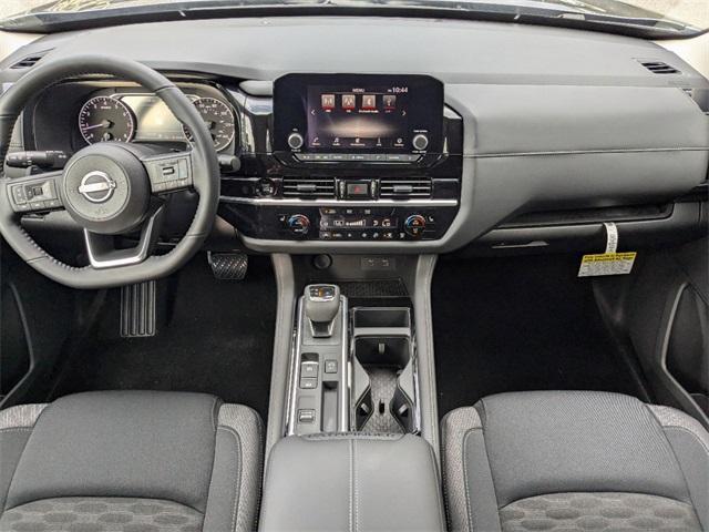 new 2025 Nissan Pathfinder car, priced at $40,910