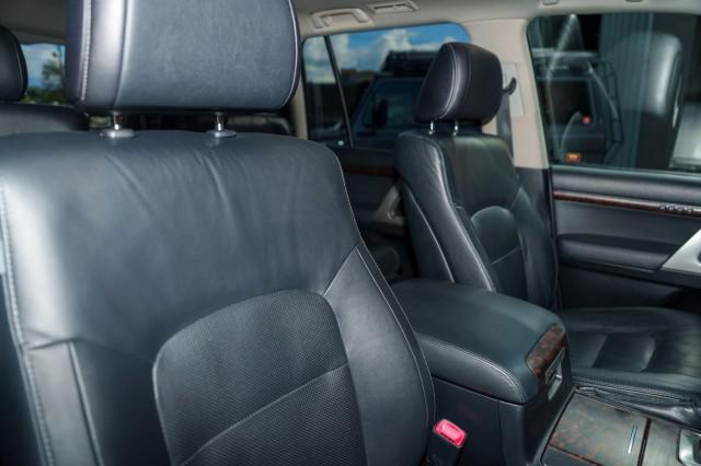 used 2013 Toyota Land Cruiser car