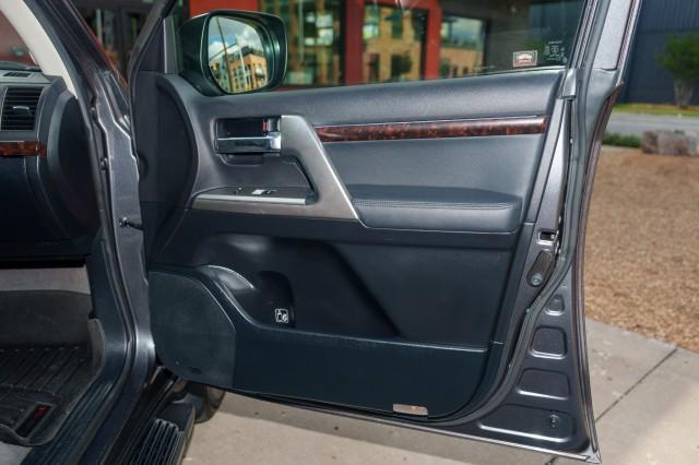 used 2013 Toyota Land Cruiser car