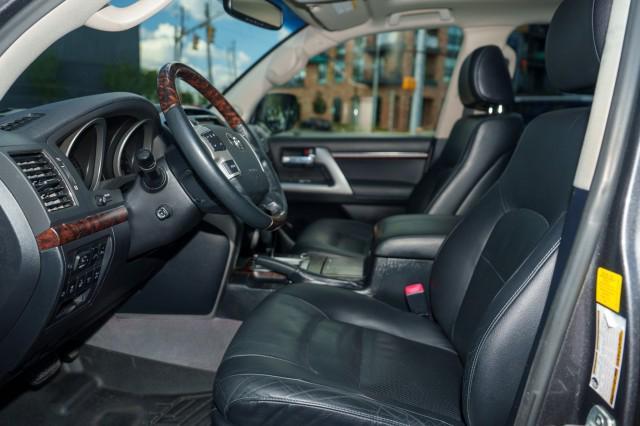 used 2013 Toyota Land Cruiser car