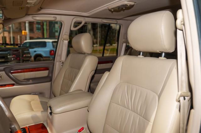 used 2000 Lexus LX 470 car, priced at $38,900