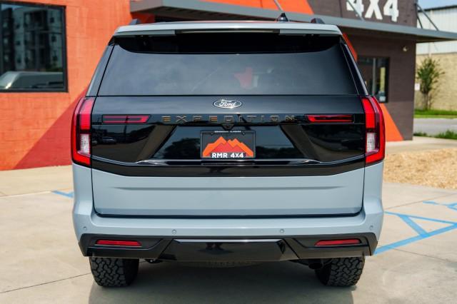 used 2025 Ford Expedition car