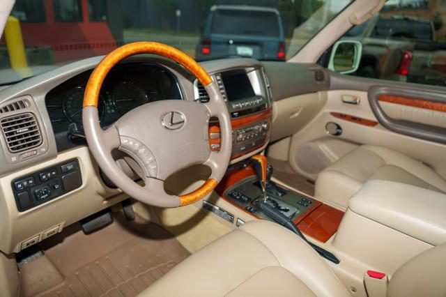 used 2005 Lexus LX 470 car
