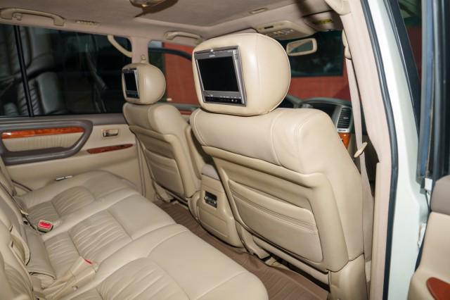 used 2005 Lexus LX 470 car