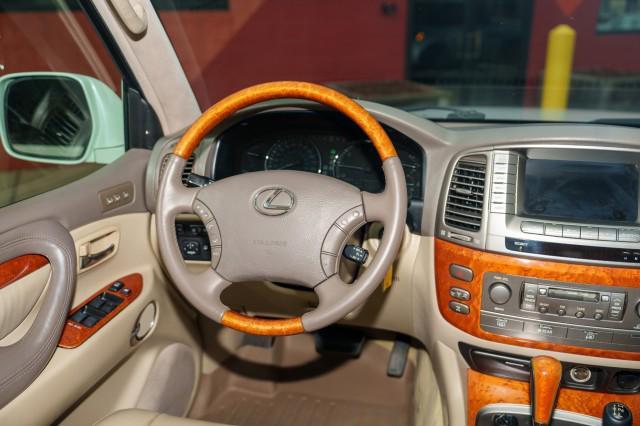 used 2005 Lexus LX 470 car