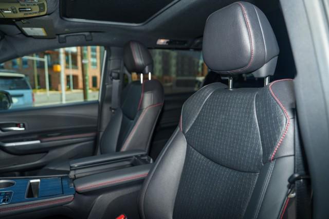 used 2025 Toyota Sienna car