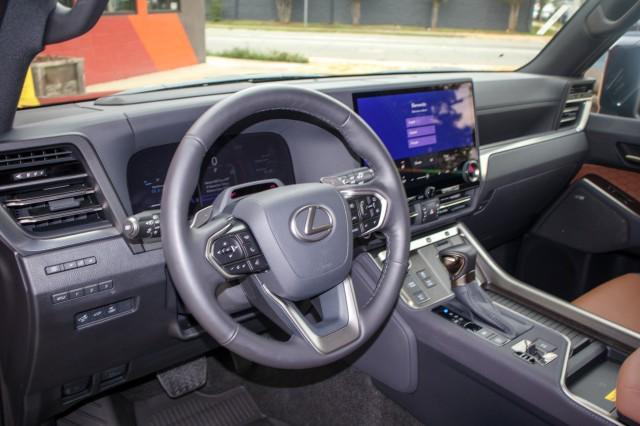 used 2024 Lexus GX 550 car