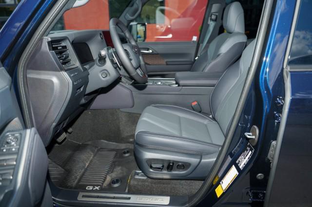 used 2025 Lexus GX 550 car