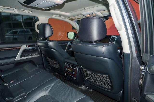 used 2014 Toyota Land Cruiser car