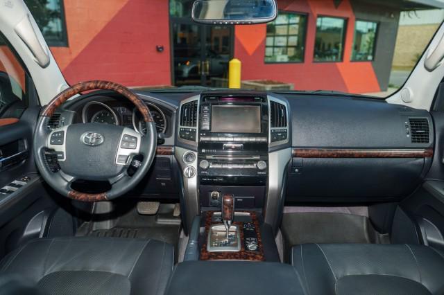 used 2014 Toyota Land Cruiser car